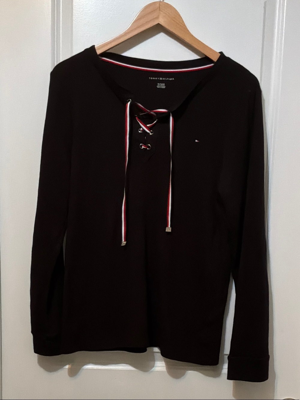 Tommy Hilfiger Black Lace-Up Long Sleeve Top with Tricolor Drawstrings size XL